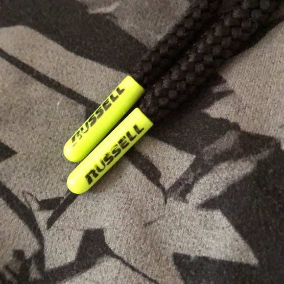 Russell Hoodie - Picture 4 of 5